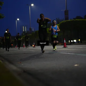 Runner Photo 5475748