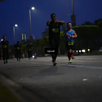 Runner Photo 5475756
