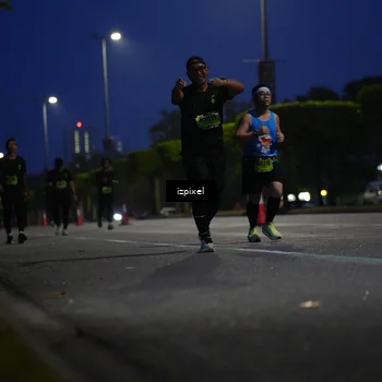 Runner Photo 5475757