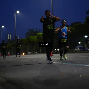 Runner Photo 5475760