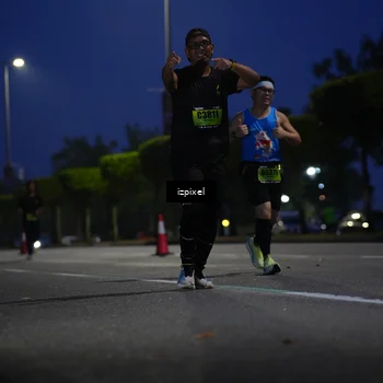 Runner Photo 5475785