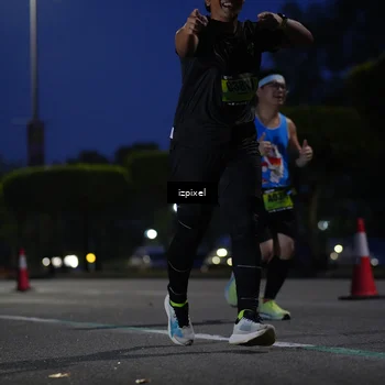 Runner Photo 5475912