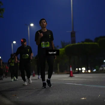 Runner Photo 5475920