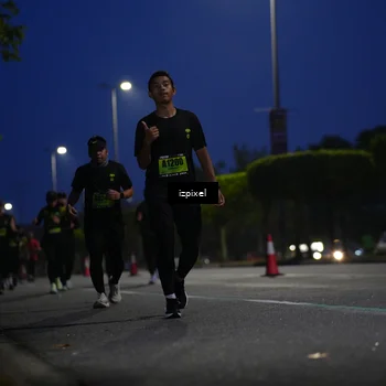 Runner Photo 5475931