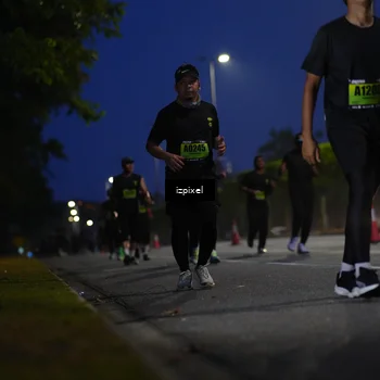 Runner Photo 5475946