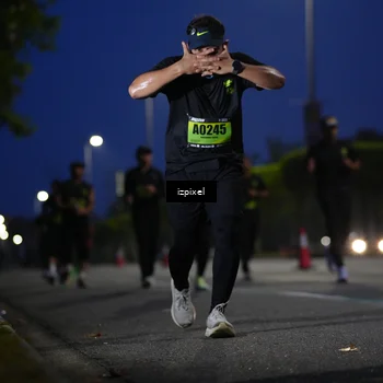 Runner Photo 5476034