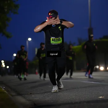 Runner Photo 5476087