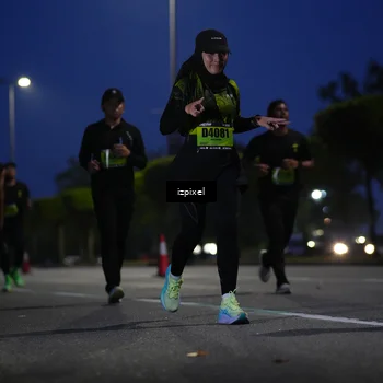 Runner Photo 5476091