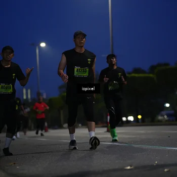 Runner Photo 5476122