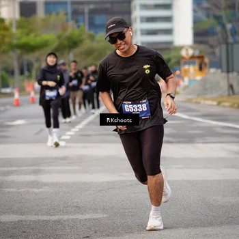 Runner Photo 5476124