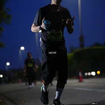 Runner Photo 5476144