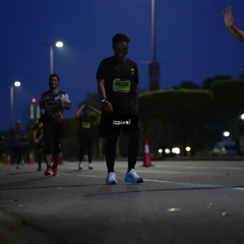 Runner Photo 5476156