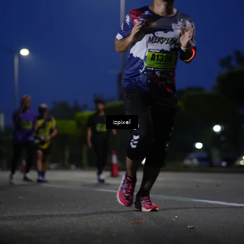 Runner Photo 5476167