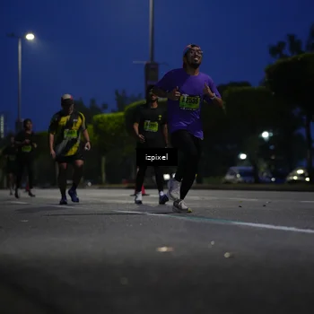 Runner Photo 5476170