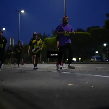 Runner Photo 5476171