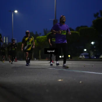 Runner Photo 5476178