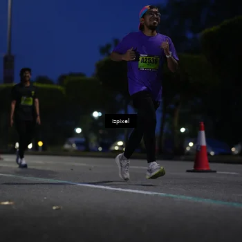 Runner Photo 5476182