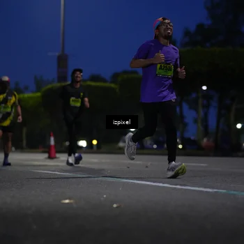 Runner Photo 5476183