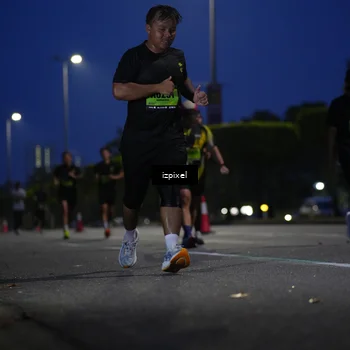 Runner Photo 5476185