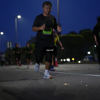 Runner Photo 5476194