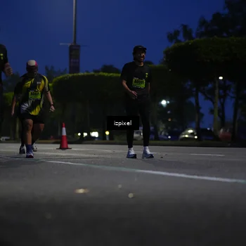 Runner Photo 5476195