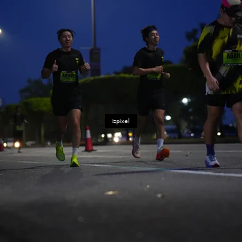 Runner Photo 5476212