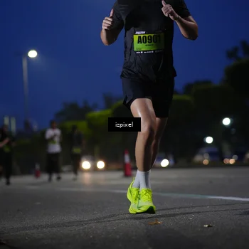 Runner Photo 5476218