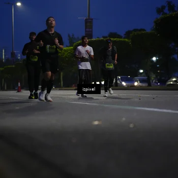 Runner Photo 5476224