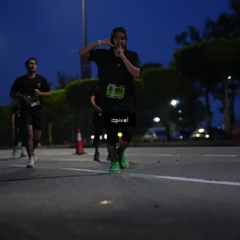 Runner Photo 5476267