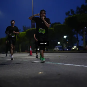 Runner Photo 5476271