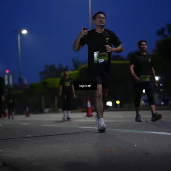 Runner Photo 5476283