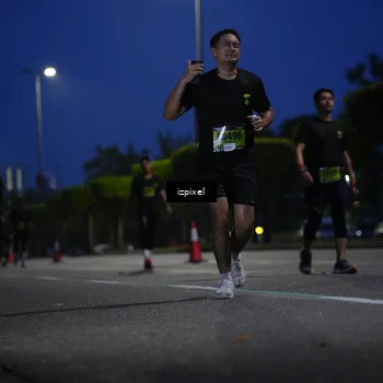 Runner Photo 5476286