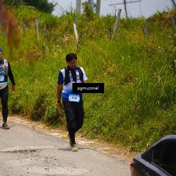 Runner Photo 5476314
