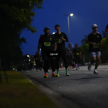 Runner Photo 5476717