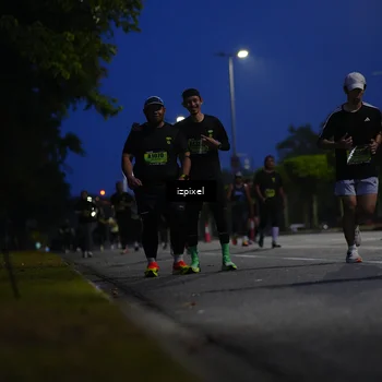 Runner Photo 5476721