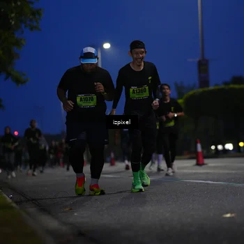 Runner Photo 5476730