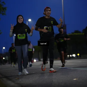 Runner Photo 5476772