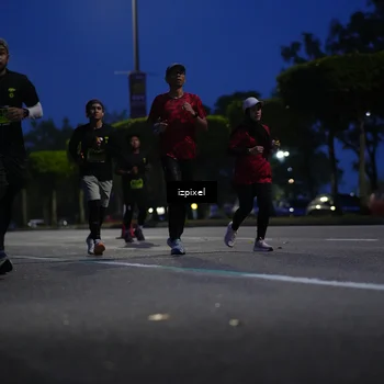 Runner Photo 5476793