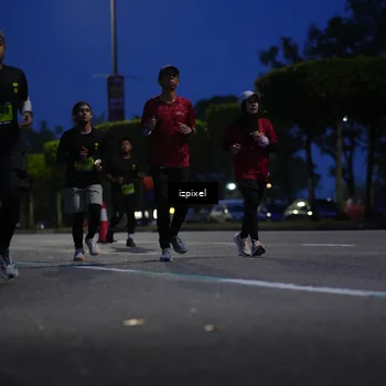 Runner Photo 5476799