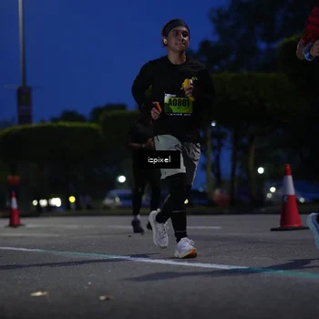 Runner Photo 5476803