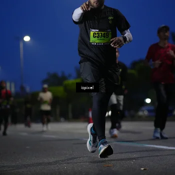 Runner Photo 5476806