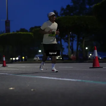 Runner Photo 5476823