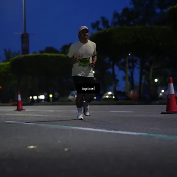Runner Photo 5476827