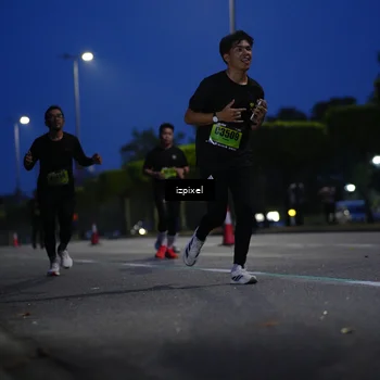 Runner Photo 5476883