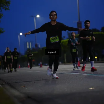 Runner Photo 5476895