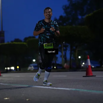 Runner Photo 5476905