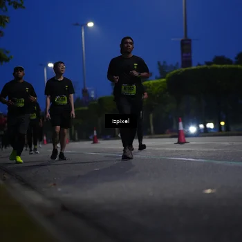Runner Photo 5476908