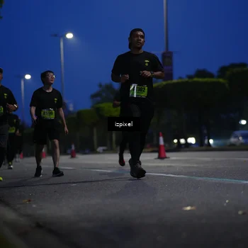 Runner Photo 5476917