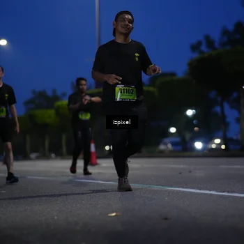 Runner Photo 5476919