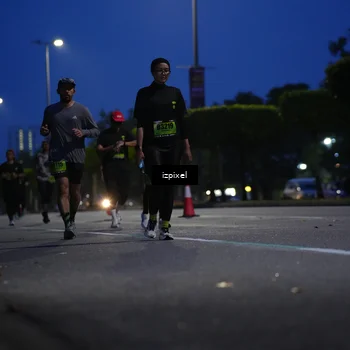 Runner Photo 5476941